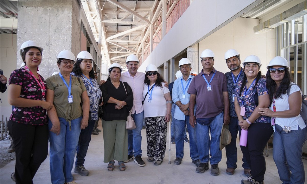 visita-obras-cesfam-el-palqui54-1-medium