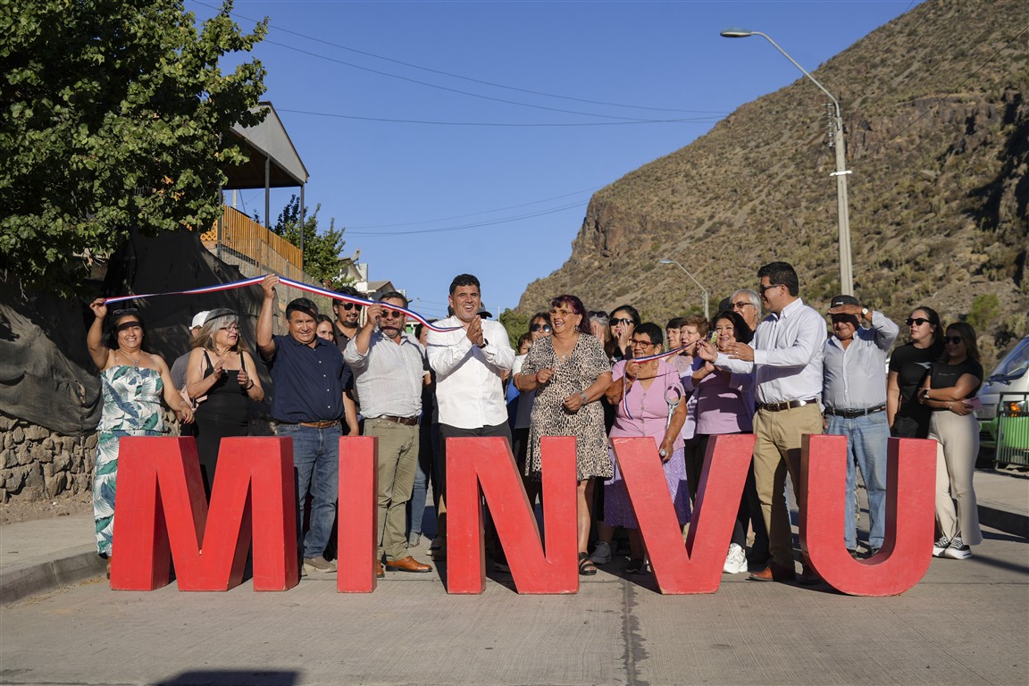 HITO INAUGURACIÓN PAVIMENTO PARTICIPATIVO JUNTAS 16 Medium